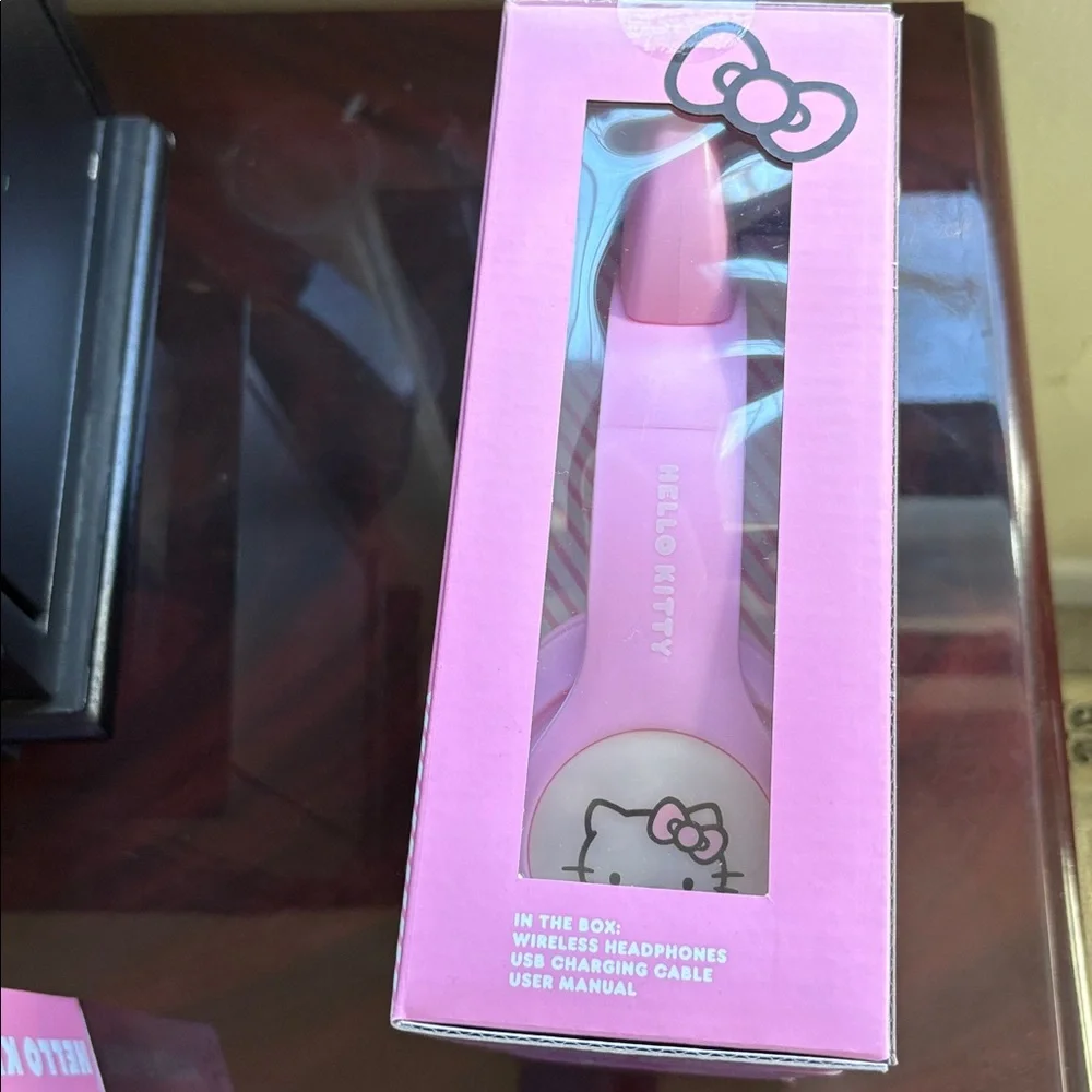 Hello Kitty Pink Bluetooth Headphones and Earbuds